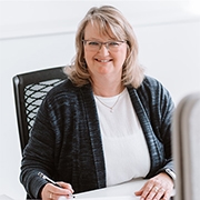 Portraitbild von Monika Lettner