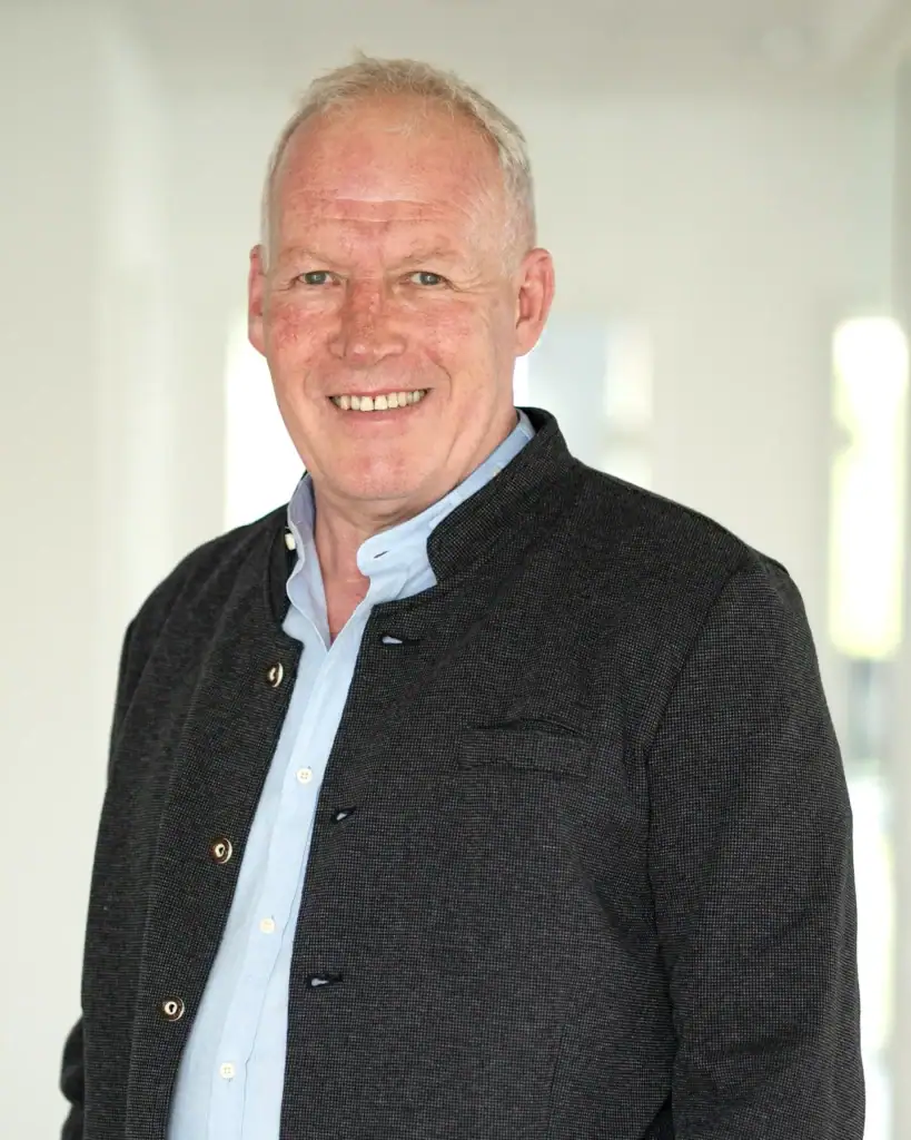 Portraitbild Michael Schmied